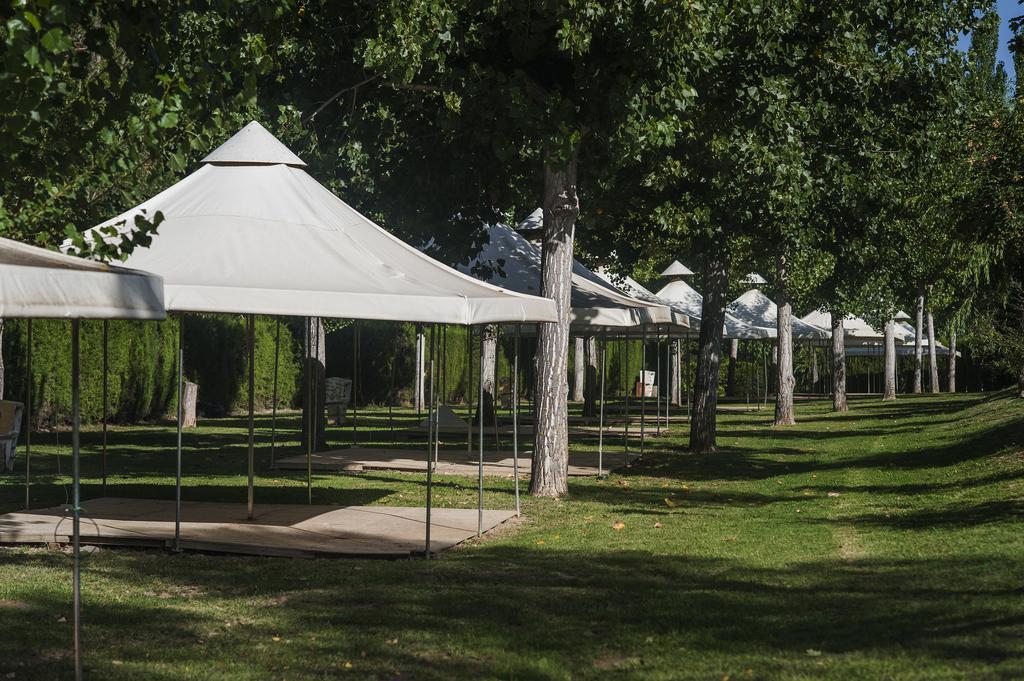 Camping & Bungalows Ligueerre De Cinca Exterior photo